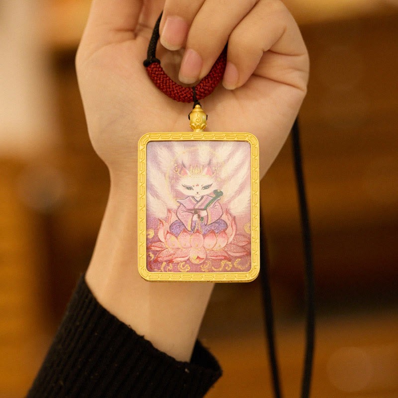 Tibetan Zakiram Nine-Tailed Fox Yellow God of Wealth Painted Thangka Hope Necklace Pendant