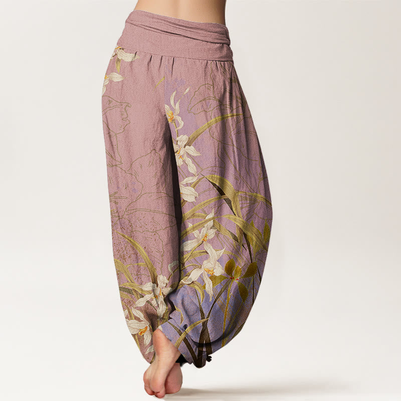 White Flowers Yellow Green Leaves Grass Pattern Women's Elastic Waist Harem Pants