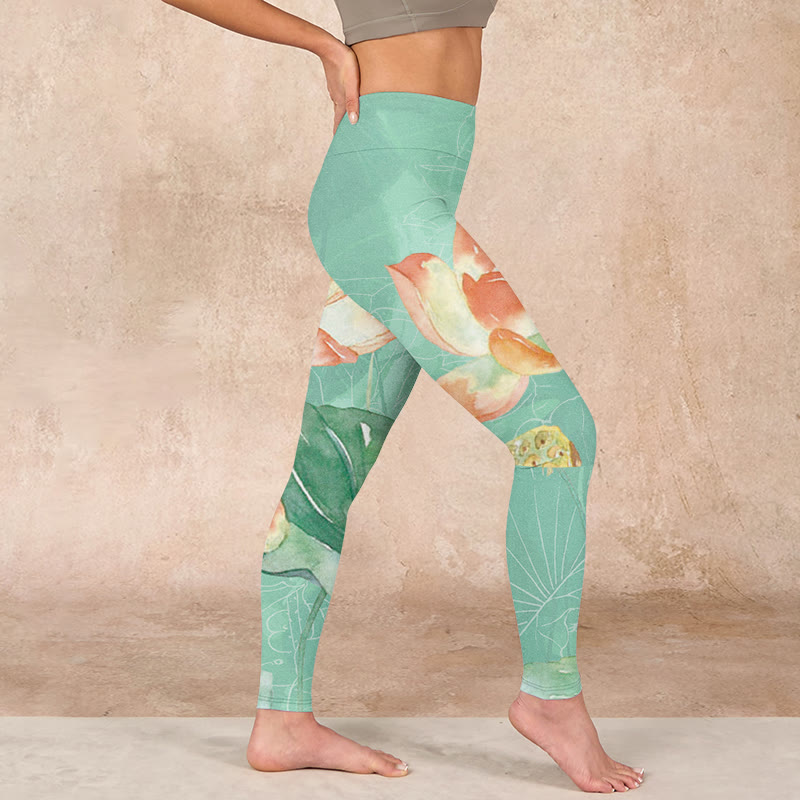 Lotus Leaves Seed Pods Print Gym Leggings Women's Yoga Pants