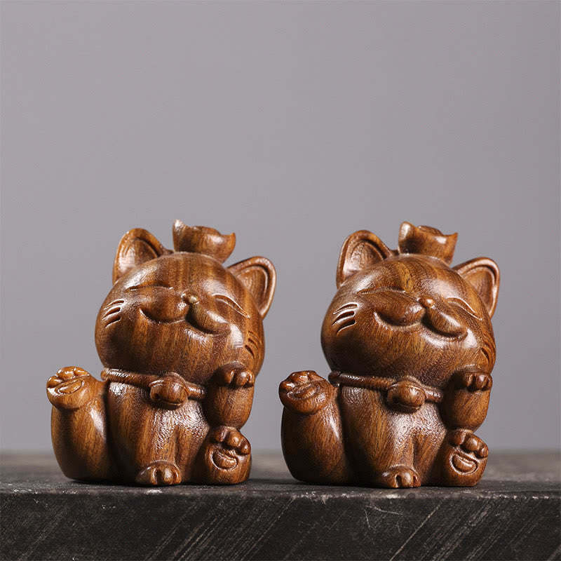 Mini Green Sandalwood Ingot Lucky Cat Carved Peace Desk Decorations