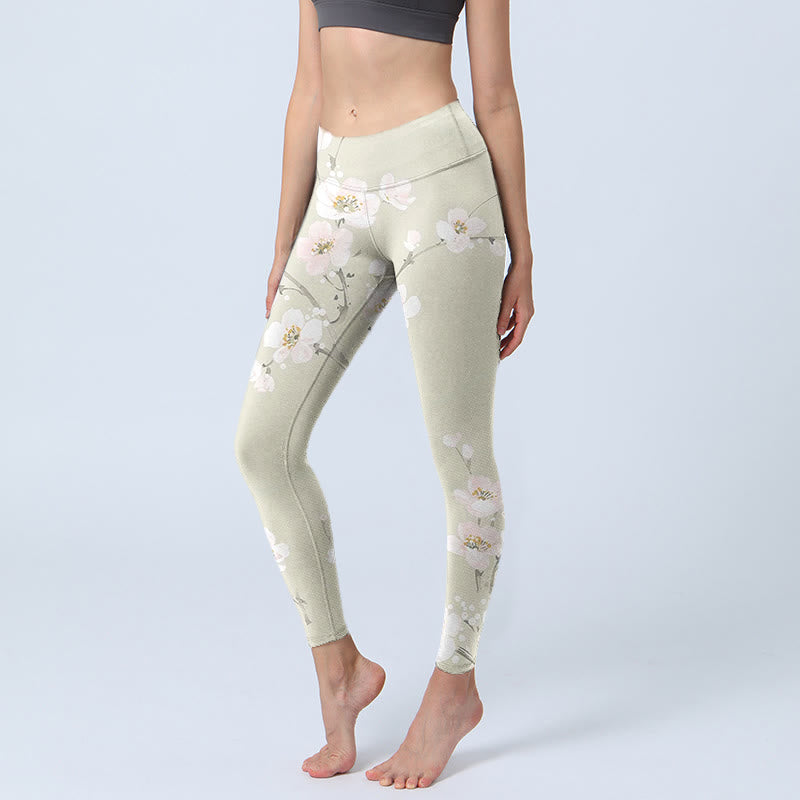 Beige Plum Blossoms Print Gym Leggings Women's Yoga Pants