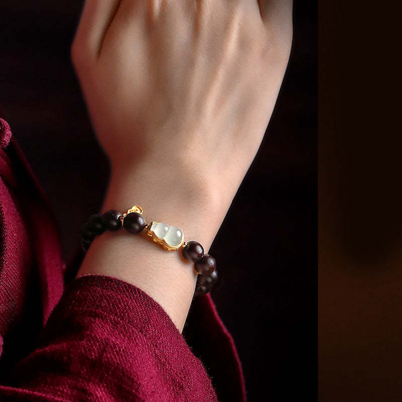 Small Leaf Red Sandalwood Gourd Jade Calm Relaxation Bracelet