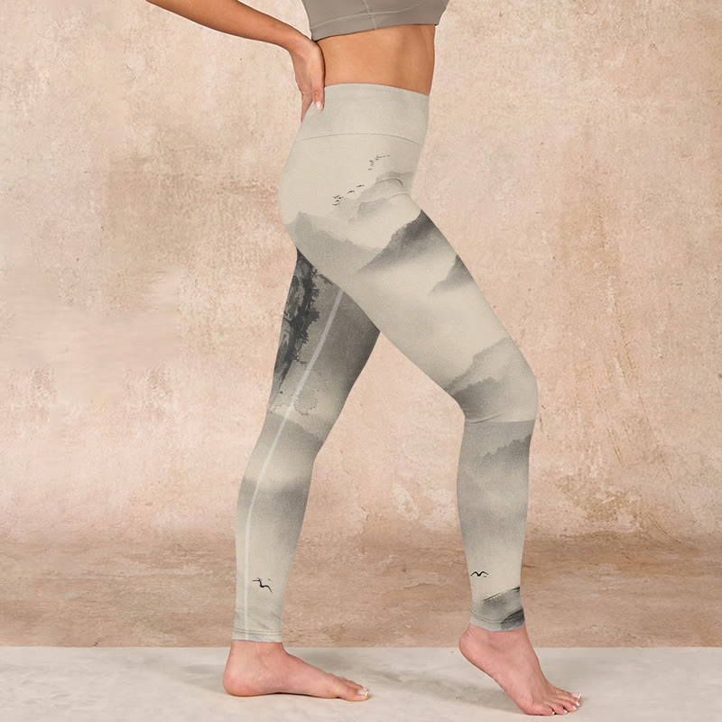 Mountains Shrouded In Mist Wild Goose Gym Leggings Women's Yoga Pants