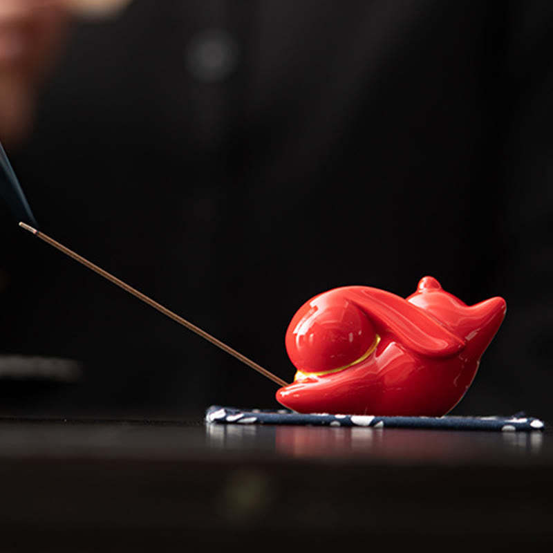 Flying Rabbit Bamboo Mat Healing Ceramic Incense Burner Desk Decoration