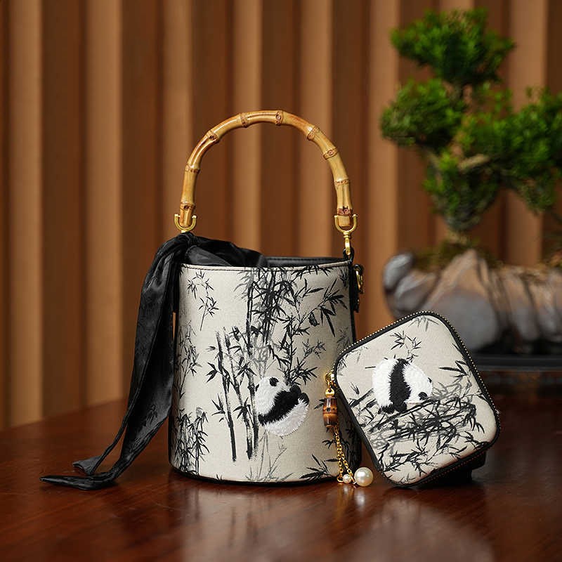 Panda Bamboo Magpie Embroidery Crossbody Bag Hangbags