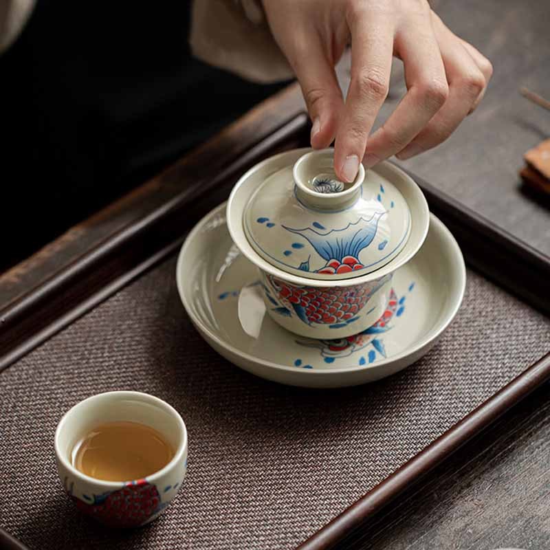 Koi Fish Arowana Ceramic Gaiwan Sancai Teacup Kung Fu Tea Cup With Lid 130ml