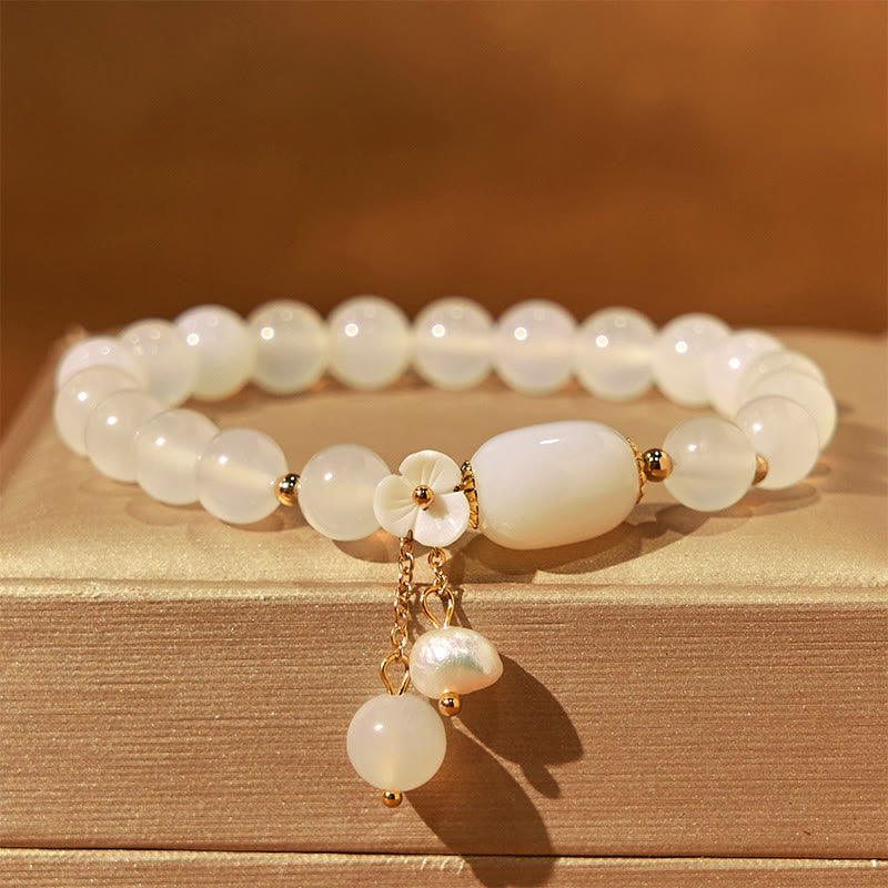 White Agate Pearl Flower Luck Bracelet