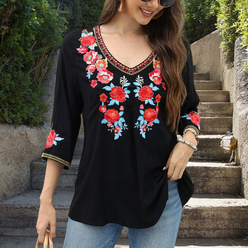 Black Casual Embroidery Rose Pattern Three Quarter Sleeve Crew Neck Cotton Women's T-Shirt