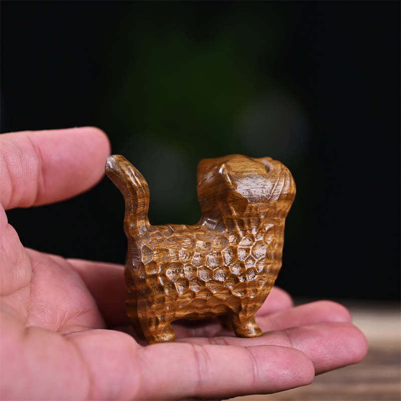 Sandalwood Thuja Sutchuenensis Green Sandalwood Mini Cute Cat Protection Home Decoration