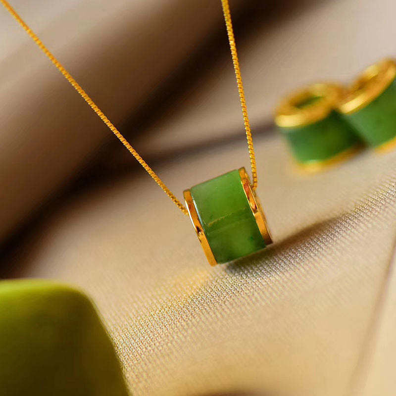 Round Cyan Jade Luck Necklace Pendant