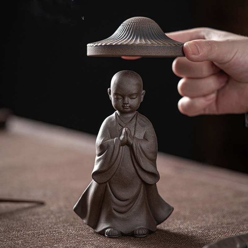 Little Brown Monk Hat Strainer Ceramic Tea Accessories Figurine Zen Home Desk Decoration