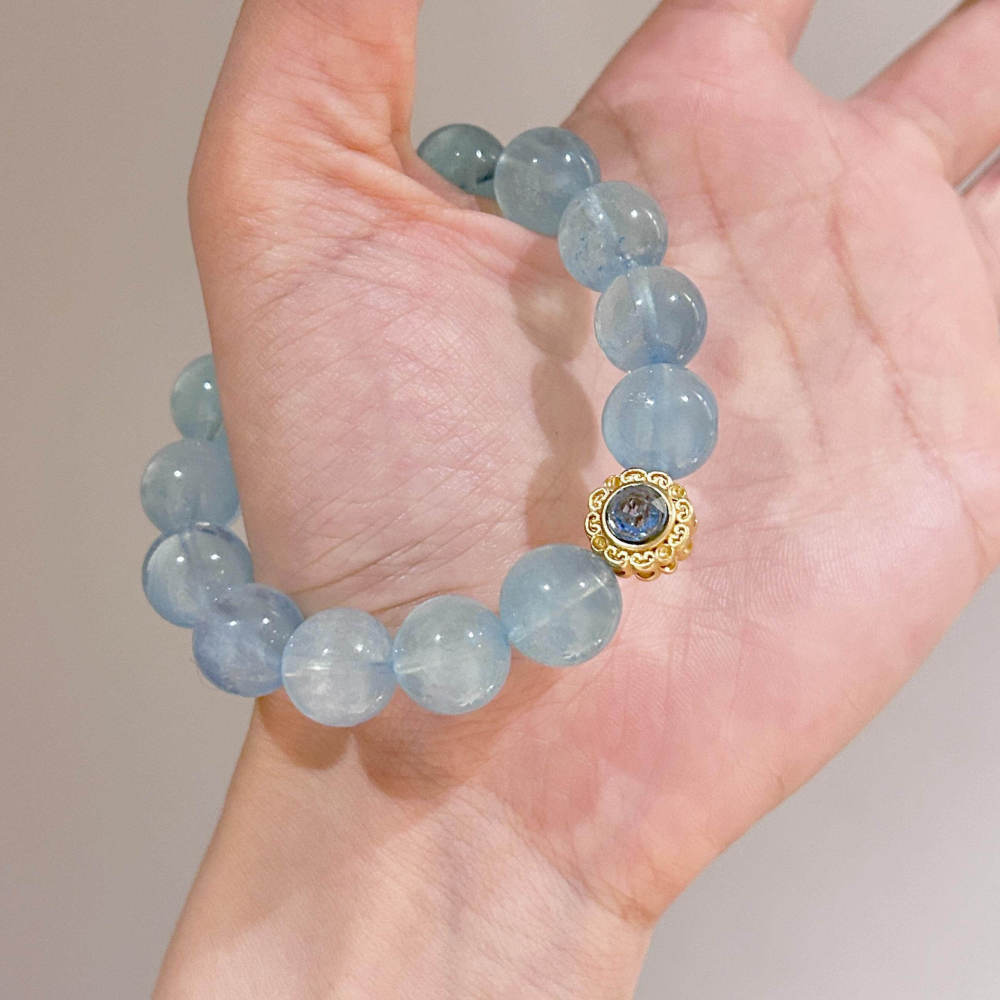 【Lucky Guardian】Natural Aquamarine Crystal Bracelet for Women - Premium-Quality Bead Bracelet to Ward Off Mercury Retrograde Attract Good Fortune Invite Benefactors Ward Off Malicious Individuals - Energy-Infused Jewelry