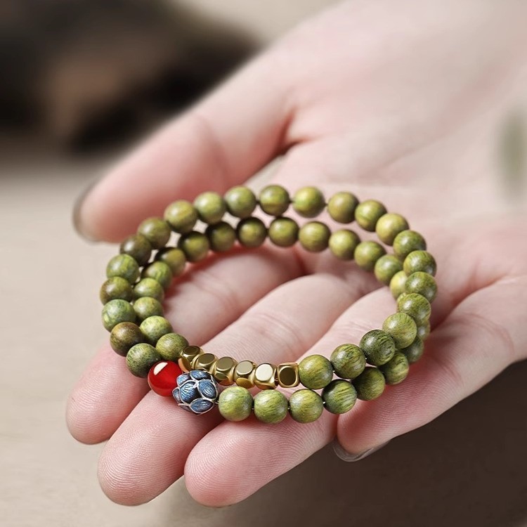 Natural Green Sandalwood Bracelet for Women | Double-Loop Hand Chain with Red Agate Lucky Beads & Emotion-Soothing Beads | New Chinese Style Sandalwood Jewelry