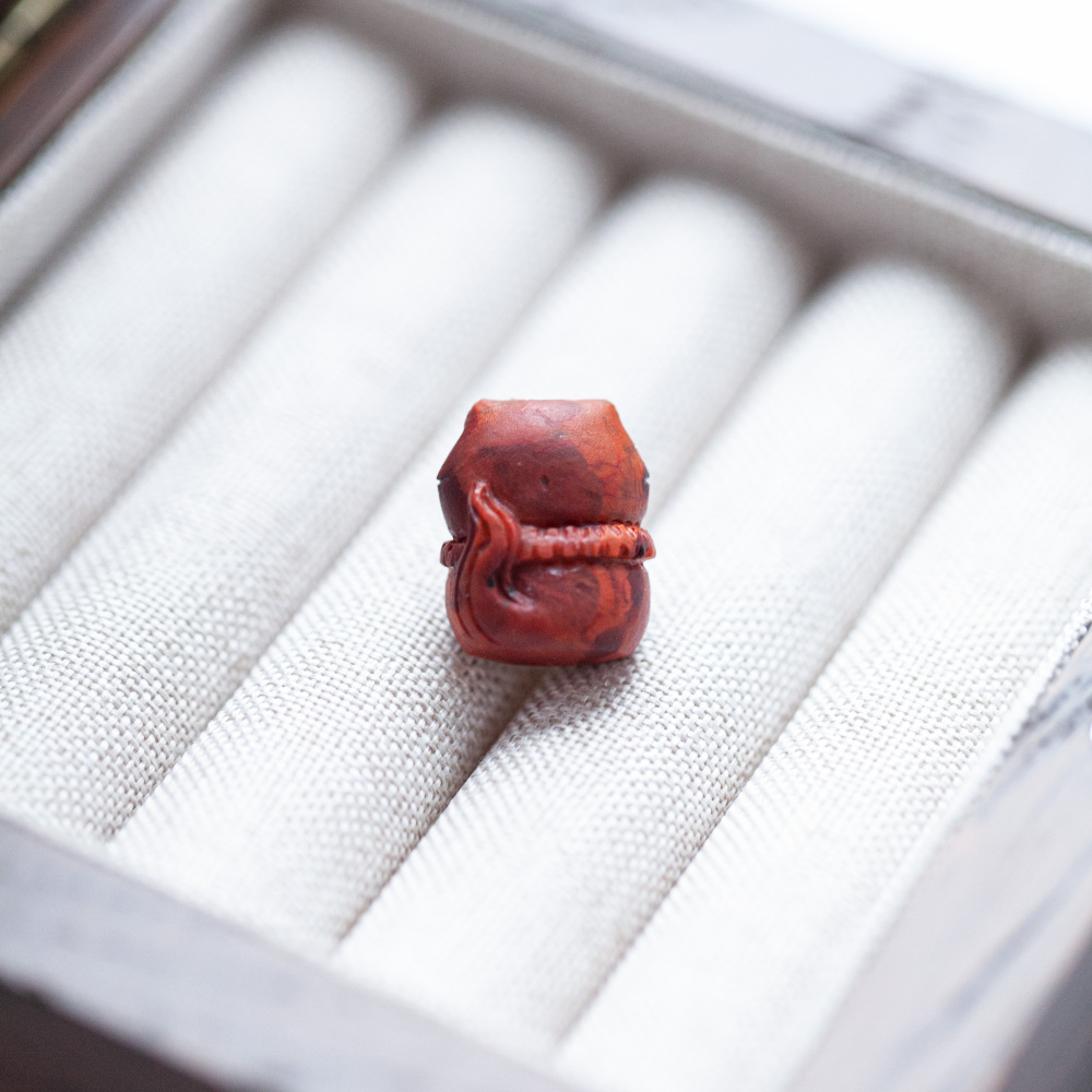 南红雕刻件动物造型