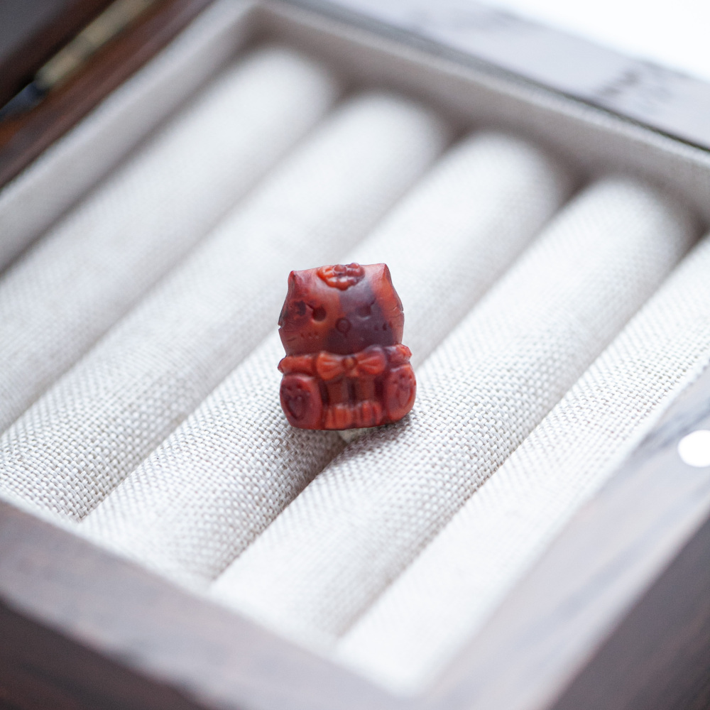 南红雕刻件招财猫