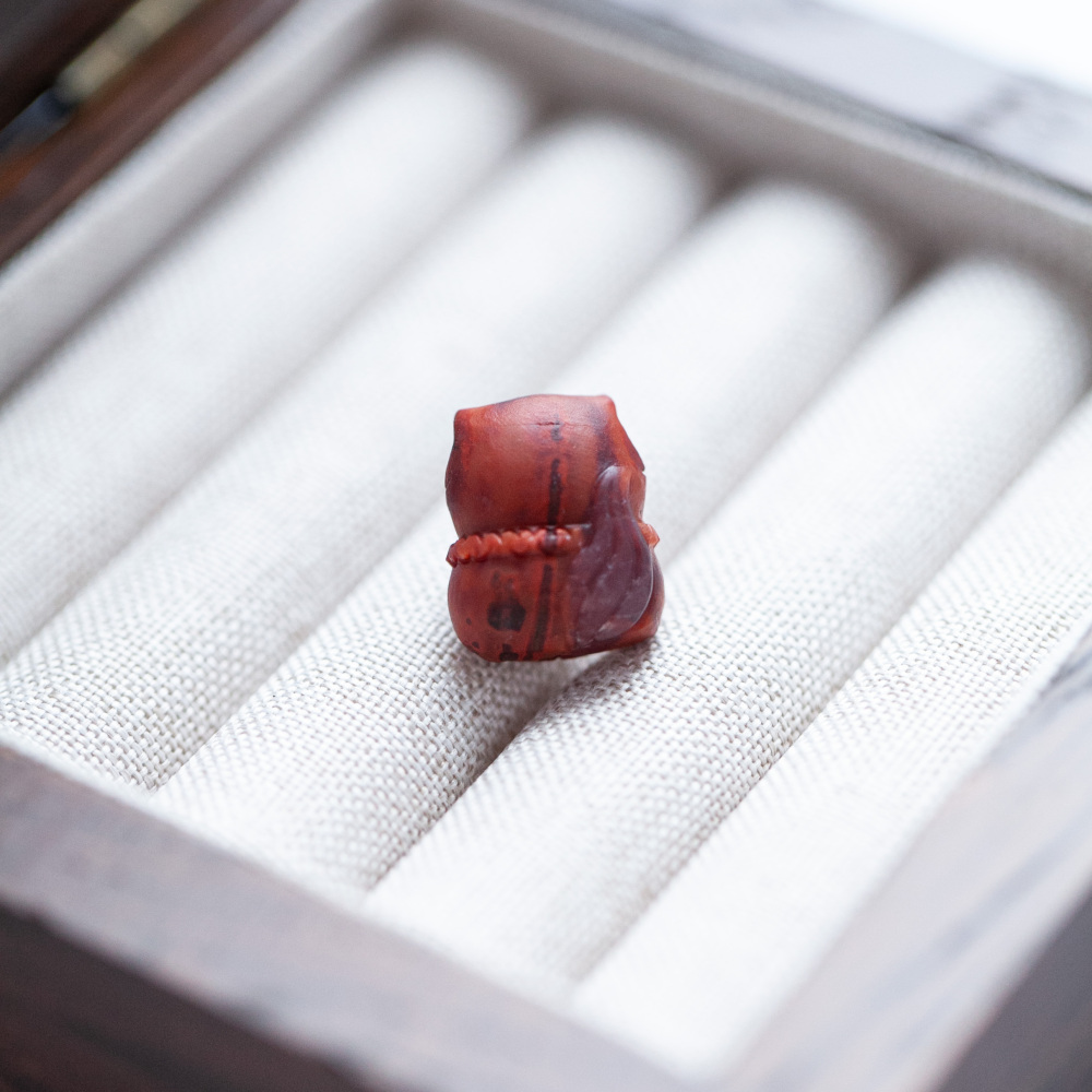 南红雕刻件招财猫