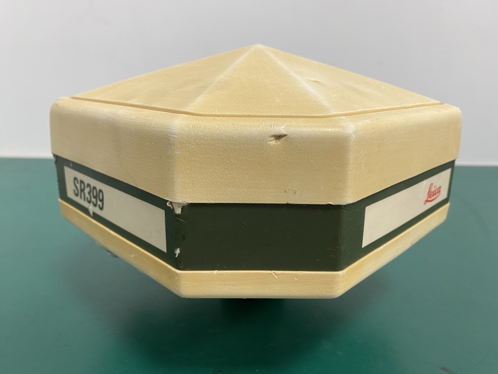 Leica SR399 GPS Antenna -1