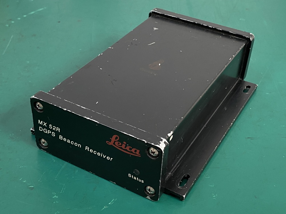 Leica DGPS Beacon Receiver Model MX52R -1
