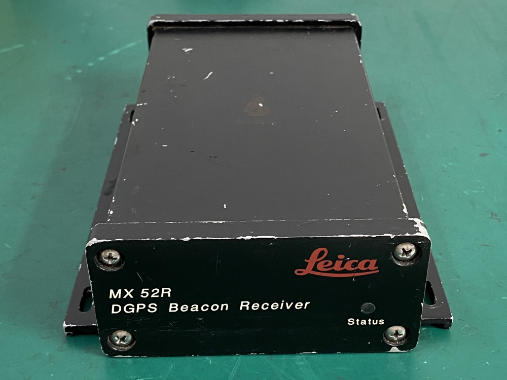 Leica DGPS Beacon Receiver Model MX52R -1