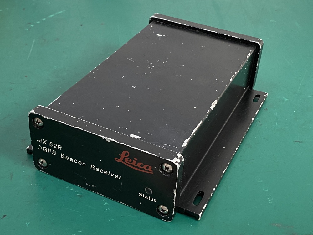 Leica DGPS Beacon Receiver Model MX52R -2