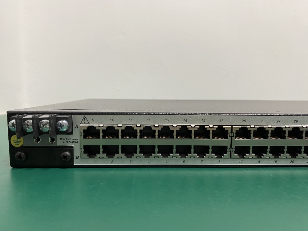 NEW MRV LX-4048T-011DC 48-Port Console Server