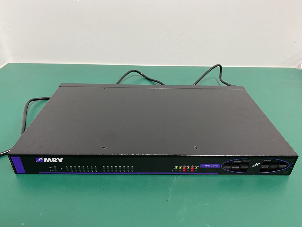 NEW MRV LX-4032T-102AC 32-Port Console Server