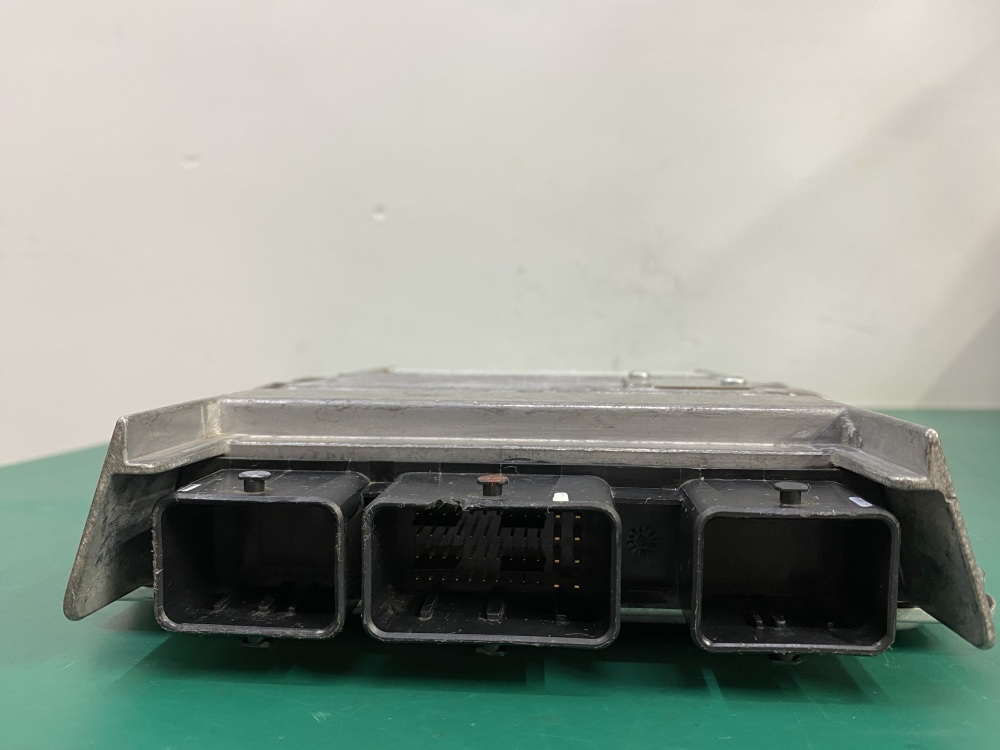 JOHN DEERE Modular Telematics Gateway unit CPU PF81438