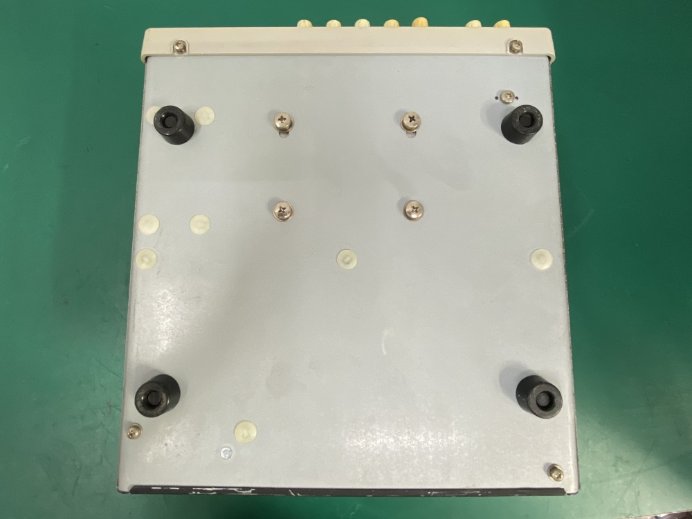GW Instek 2-Channel Laboratory DC Power Supply GPS-3303 For Parts -1