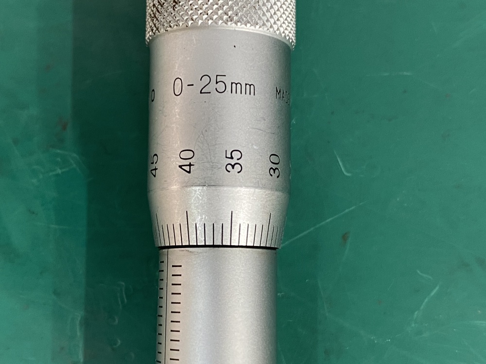 Mitutoyo Micrometer Head 0-25mm 0.01mm -2
