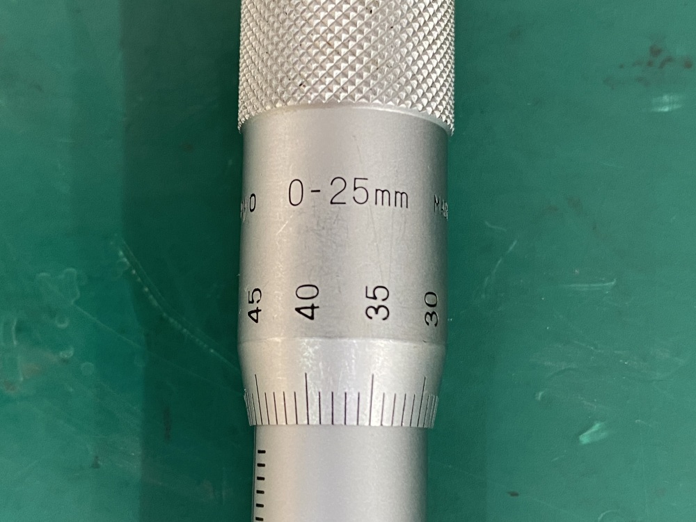 Mitutoyo Micrometer Head 0-25mm 0.01mm -9
