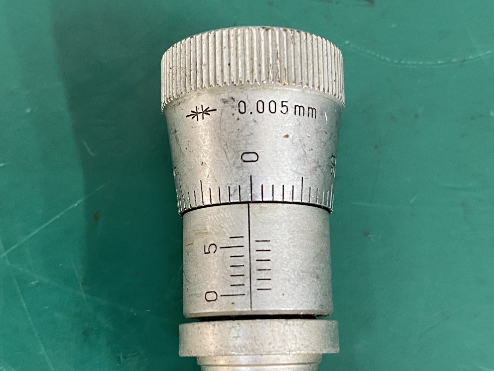 Mitutoyo Micrometer Head 0.005mm -1