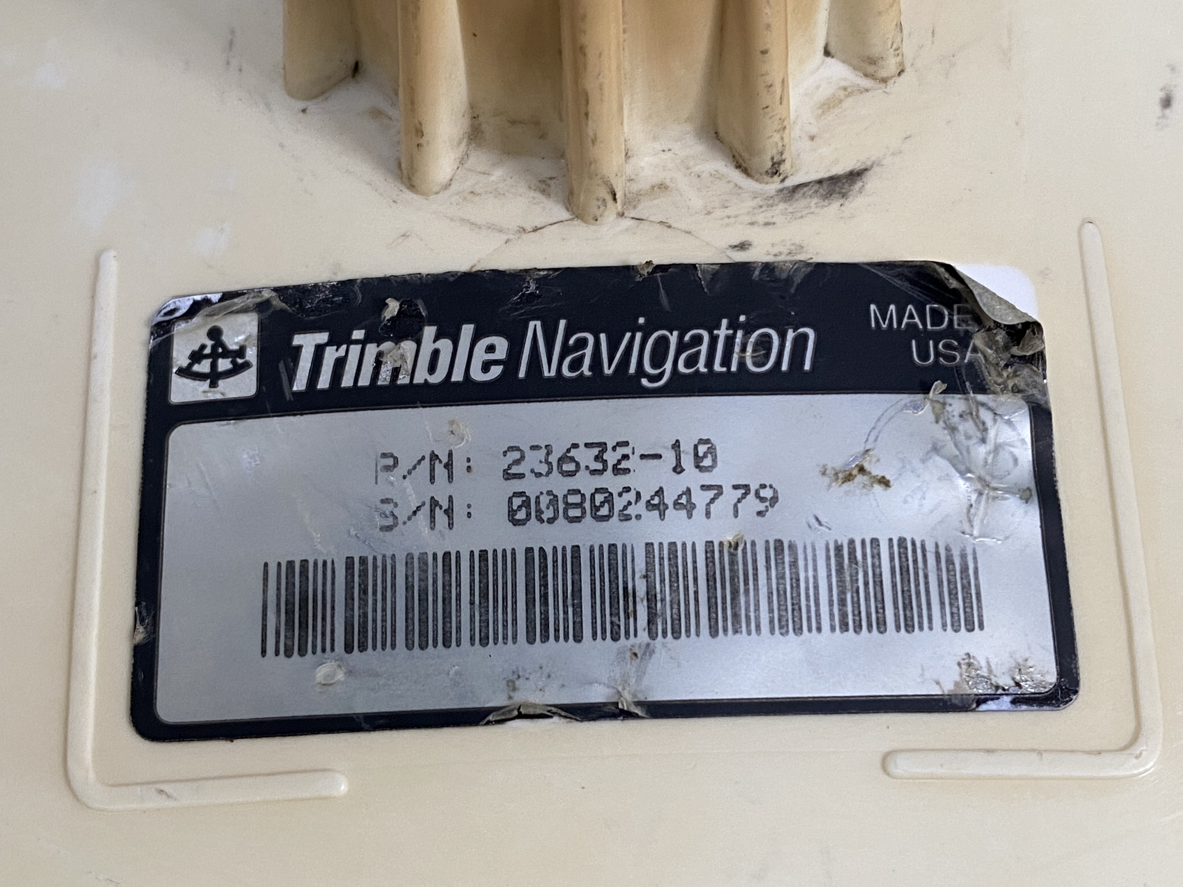 Trimble Navigation PN 23632-10 GPS Antenna -1
