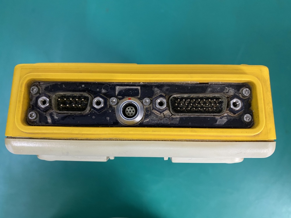 Trimble TSCe Field Controller Data Collector P/N 45185-20 untested -1