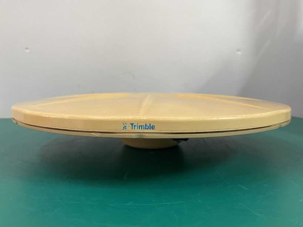 Trimble Zephyr Geodetic GPS GNSS L5 GLONASS Base Antenna P/N: 41249-00 DC 4244