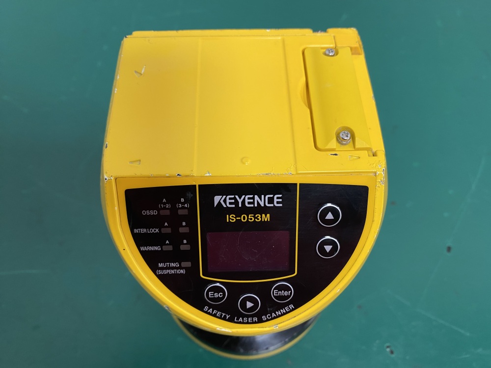 KEYENCE SAFETY LASER SCANNER IS-053M 24V DC