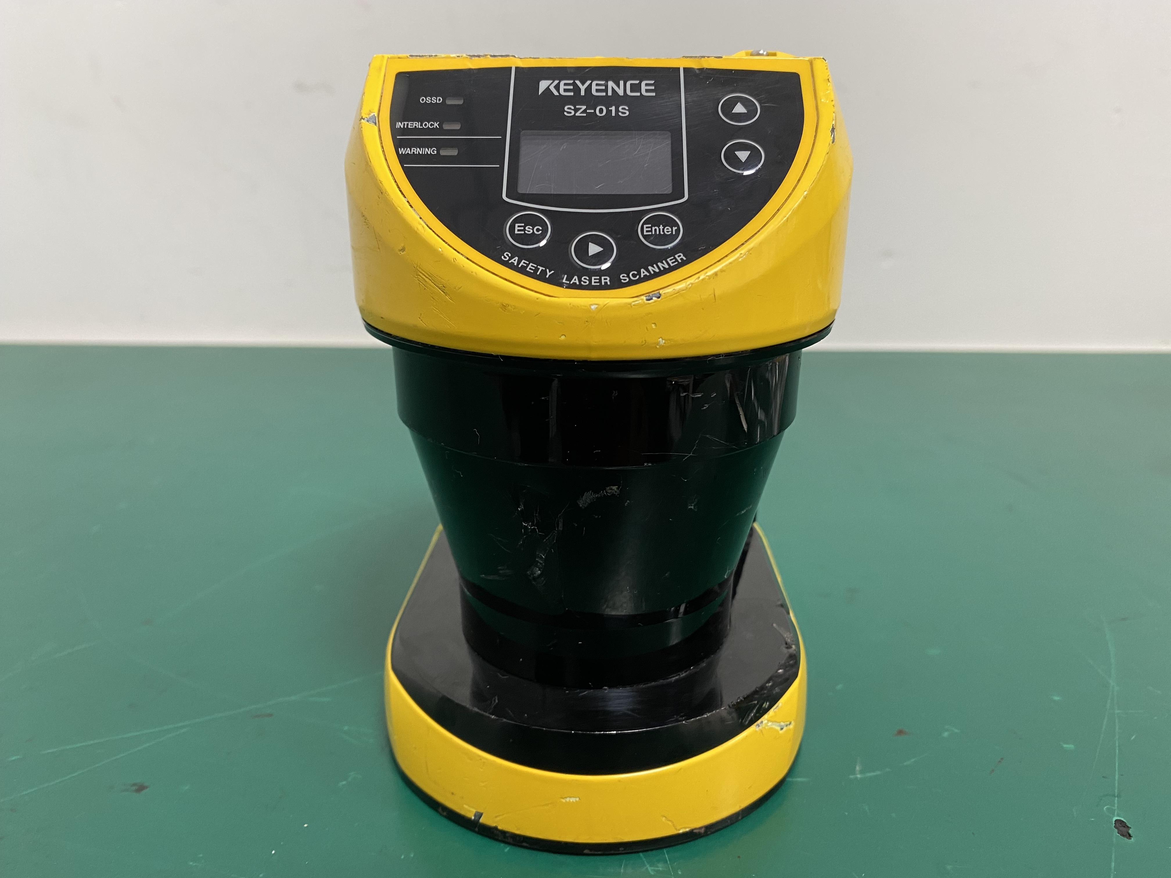 KEYENCE SAFETY LASER SCANNER SZ-01S 24V DC
