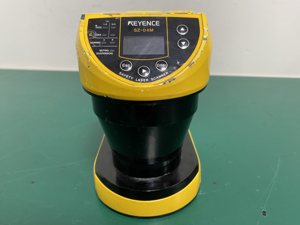 KEYENCE SAFETY LASER SCANNER SZ-04M 24V DC