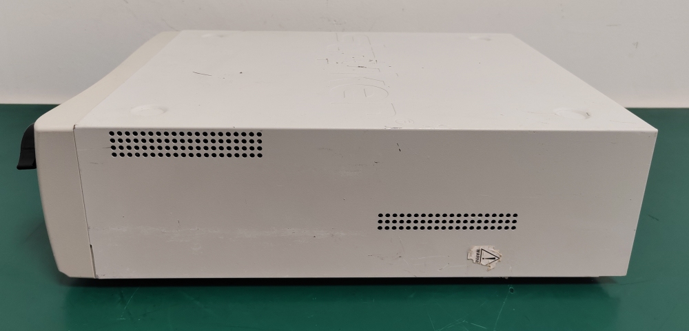 Stryker L9000 LED Light Source