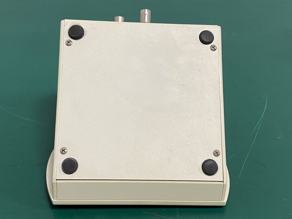 Thorlabs DC2100 LED controller -8