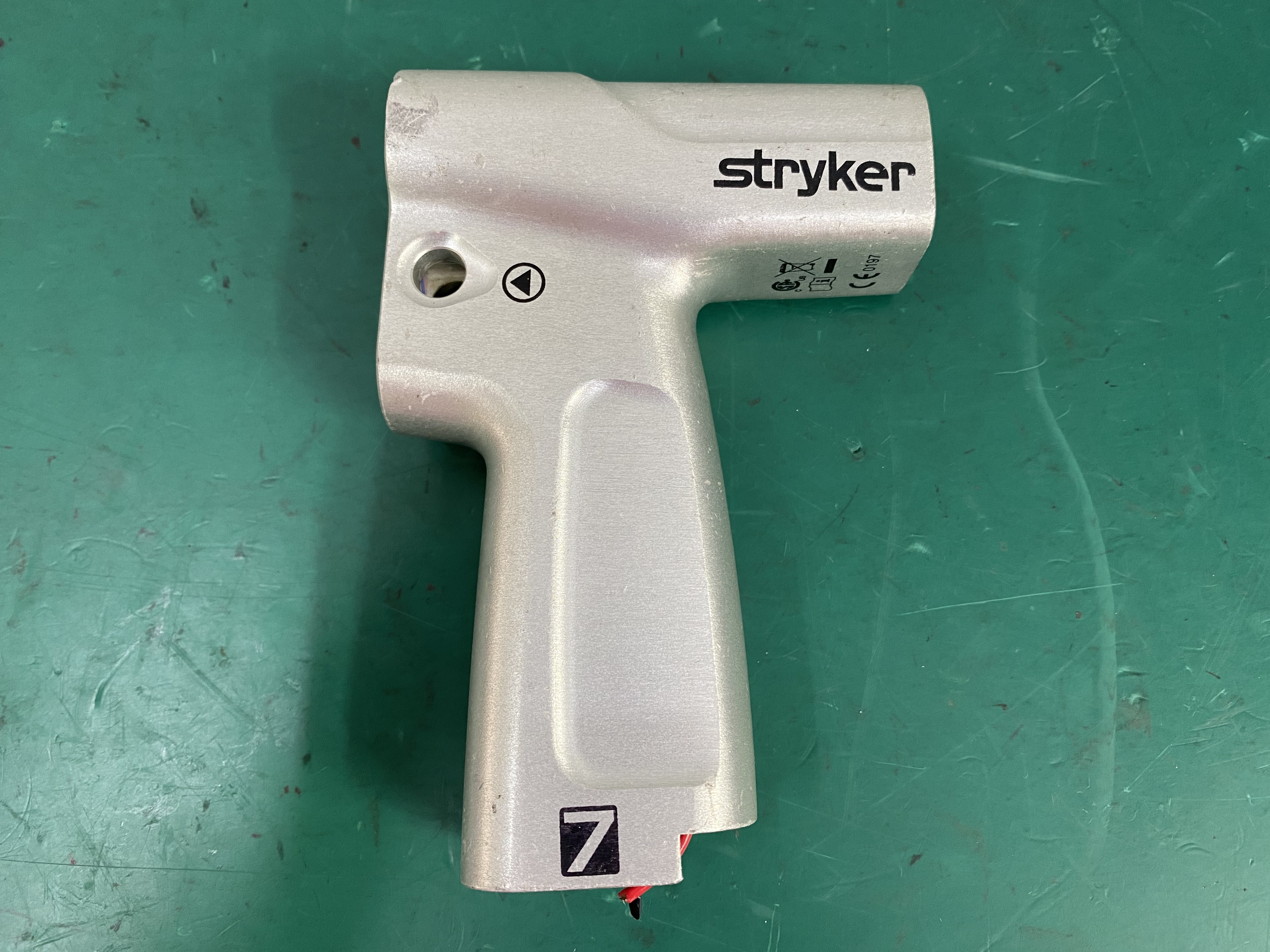stryker Handle 7 parts -16