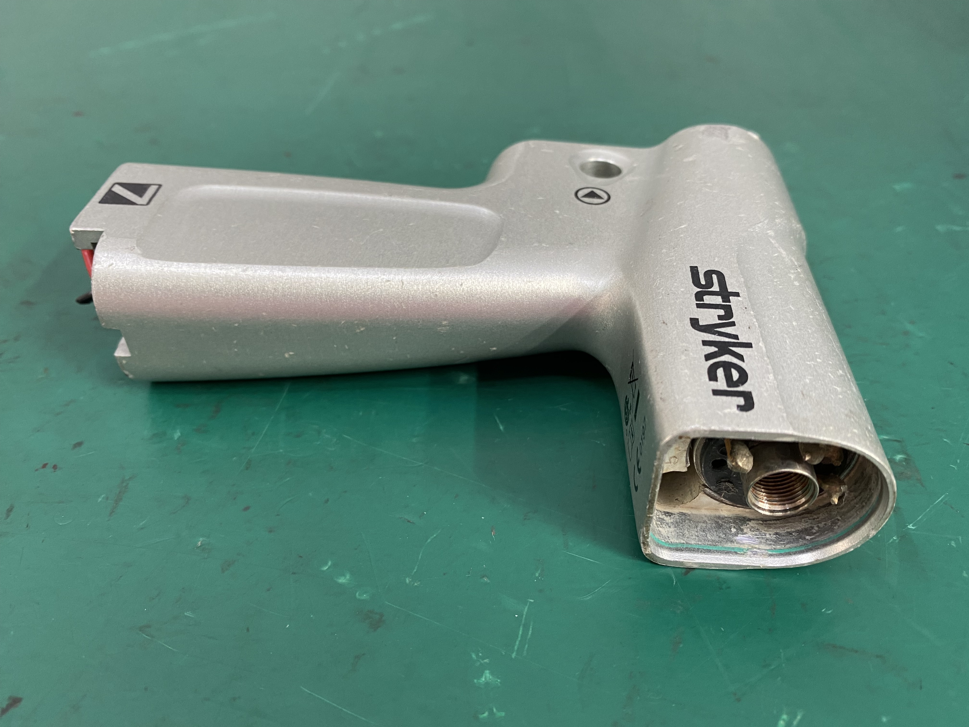 stryker Handle 7 parts -16