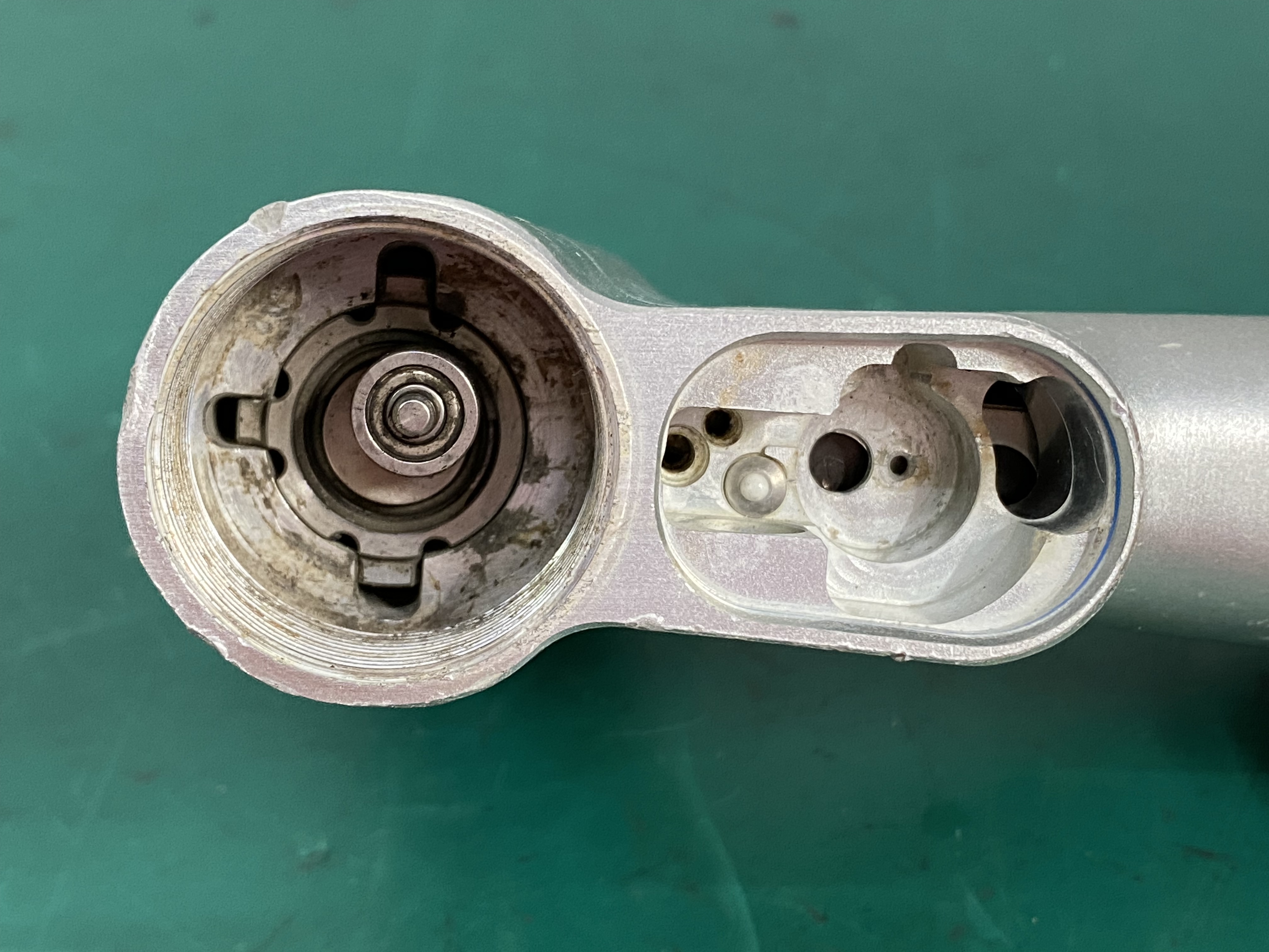 stryker Handle 7 parts -16