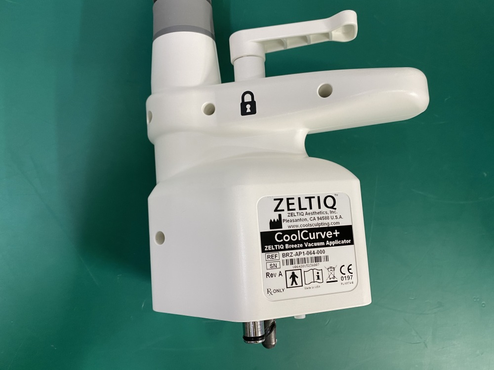 COOLSCULPTING CoolCurve+ ZELTIQ Breeze Vacuum Applicator -6