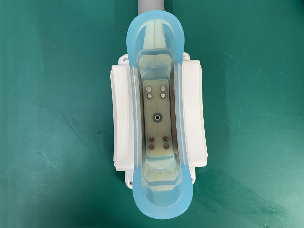 COOLSCULPTING CoolCurve+ ZELTIQ Breeze Vacuum Applicator -6