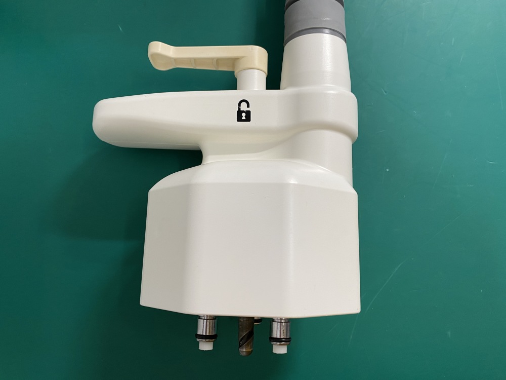 COOLSCULPTING CoolCurve+ ZELTIQ Breeze Vacuum Applicator -7