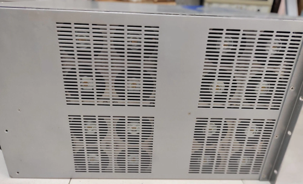 APCON INTELLA PATCH Switch ACI-3288 8x ACI-3030-E18-6 port/1GE/10GE
