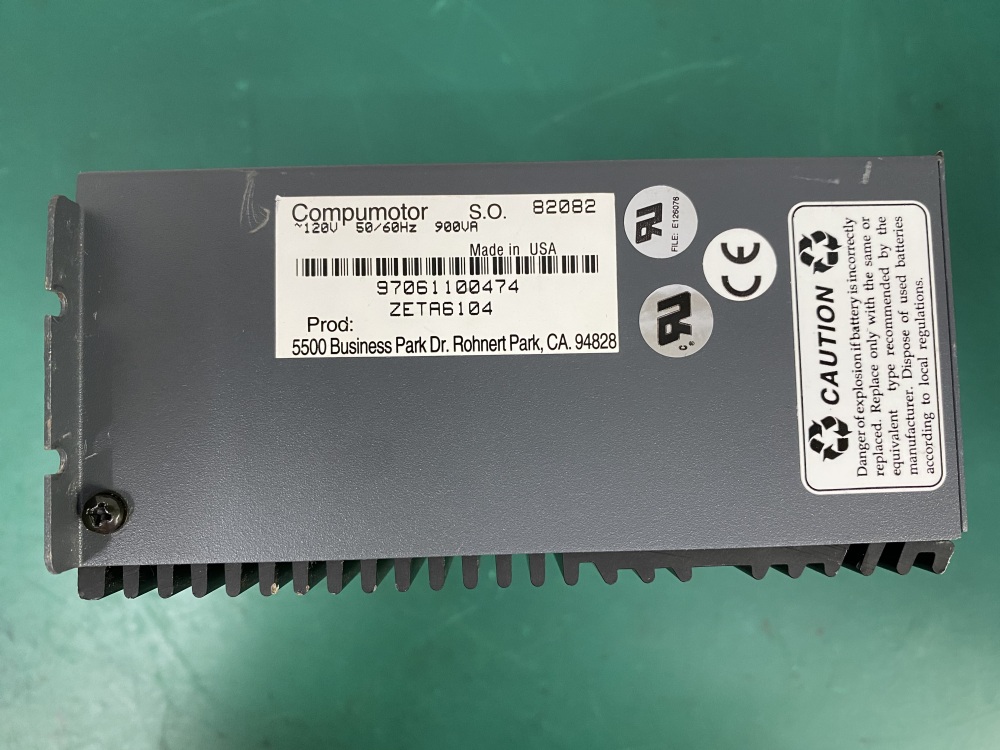 Parker ZETA6104 Compumotor Stepper Drive with power cord For Parts -14