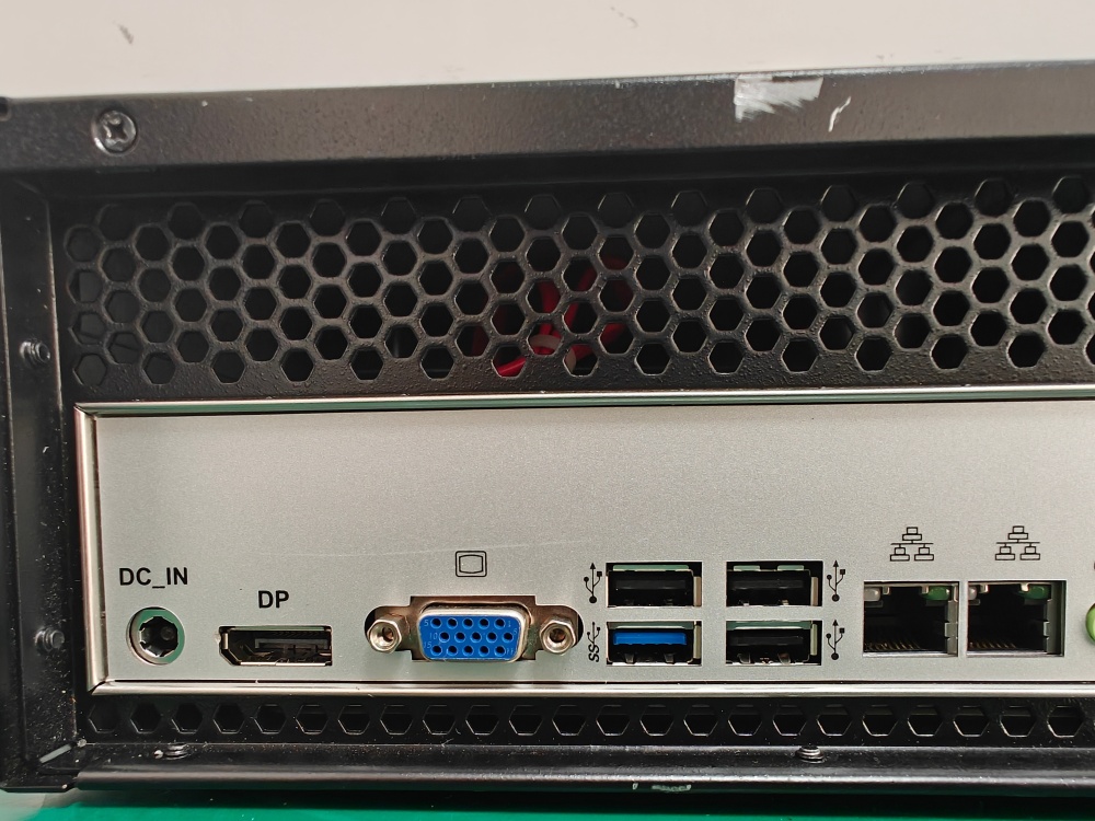 Advantech AIMB-B2000 industrial computer -2