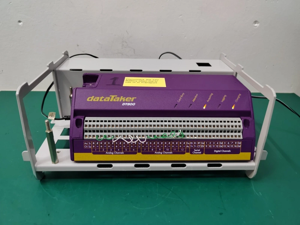 dataTaker DT800 Data Logger  -1