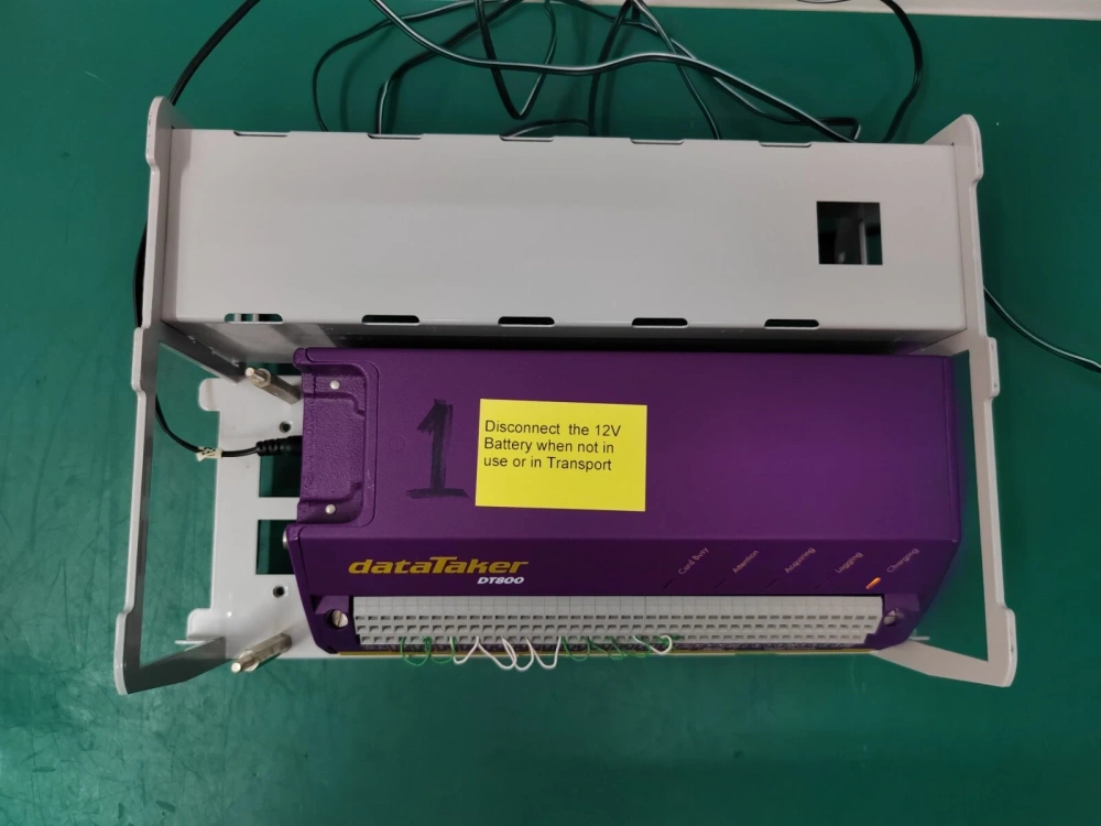 dataTaker DT800 Data Logger  -1